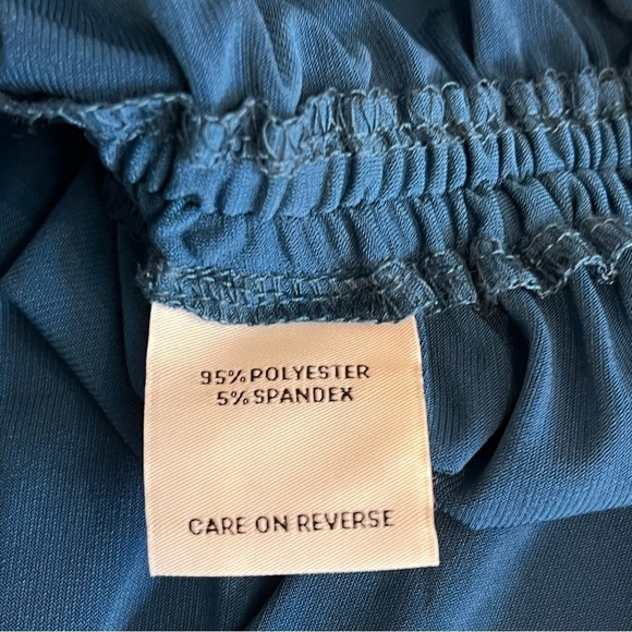 Calvin Klein blue sleeveless ruched top, stretchy, teal blue, size Large - Picture 11 of 12